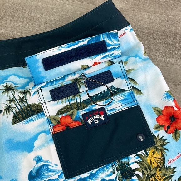 BILLABONG-SUNDAYS AIRL BOARD SHORTS - Picture 9 of 9